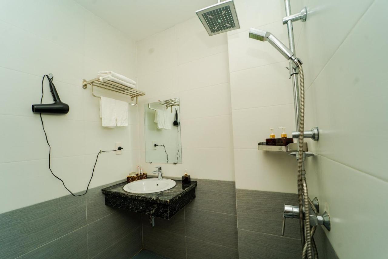 Sonne Hotel Quang Binh Донгхой Екстер'єр фото